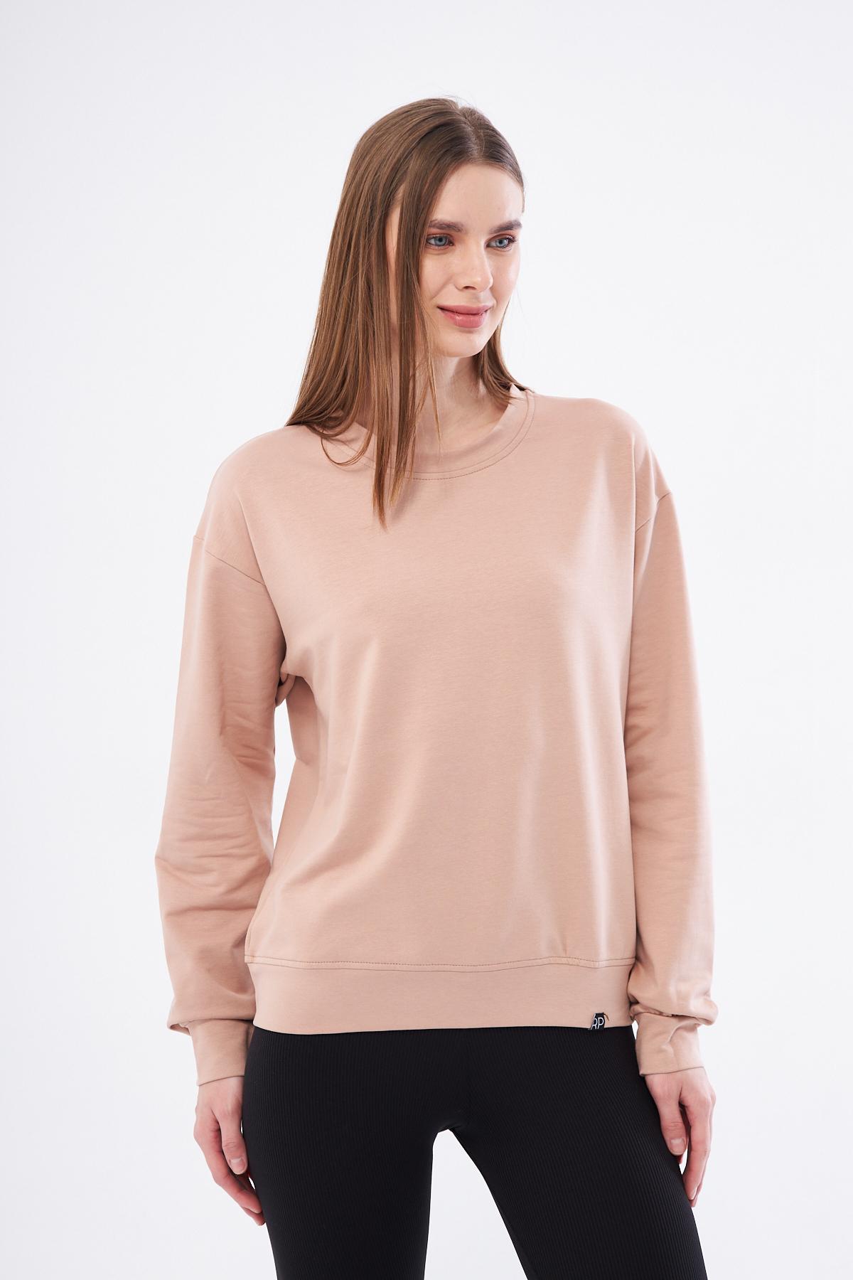 Women%20Basic%20Sweatshirt