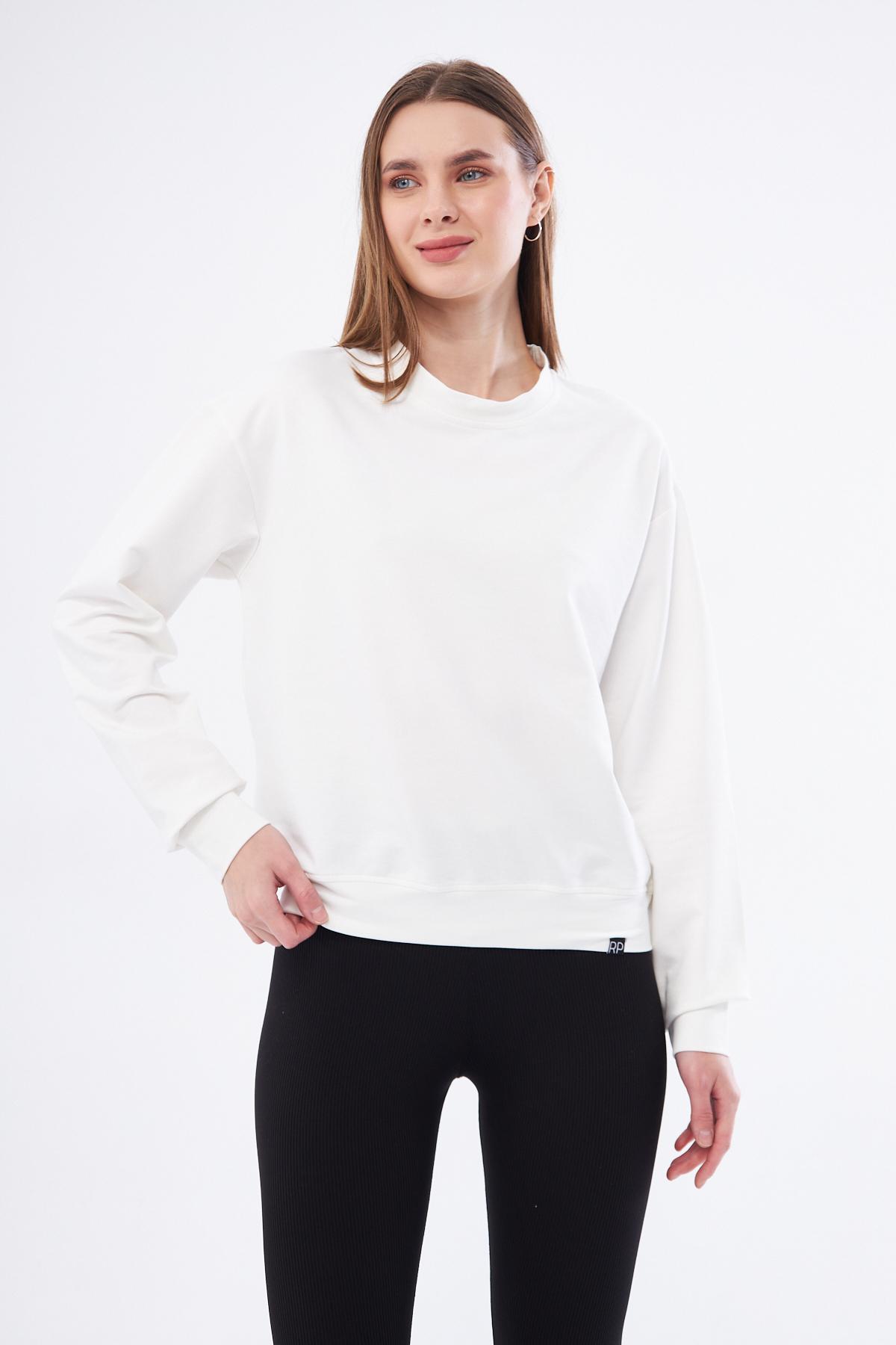 Women%20Basic%20Sweatshirt