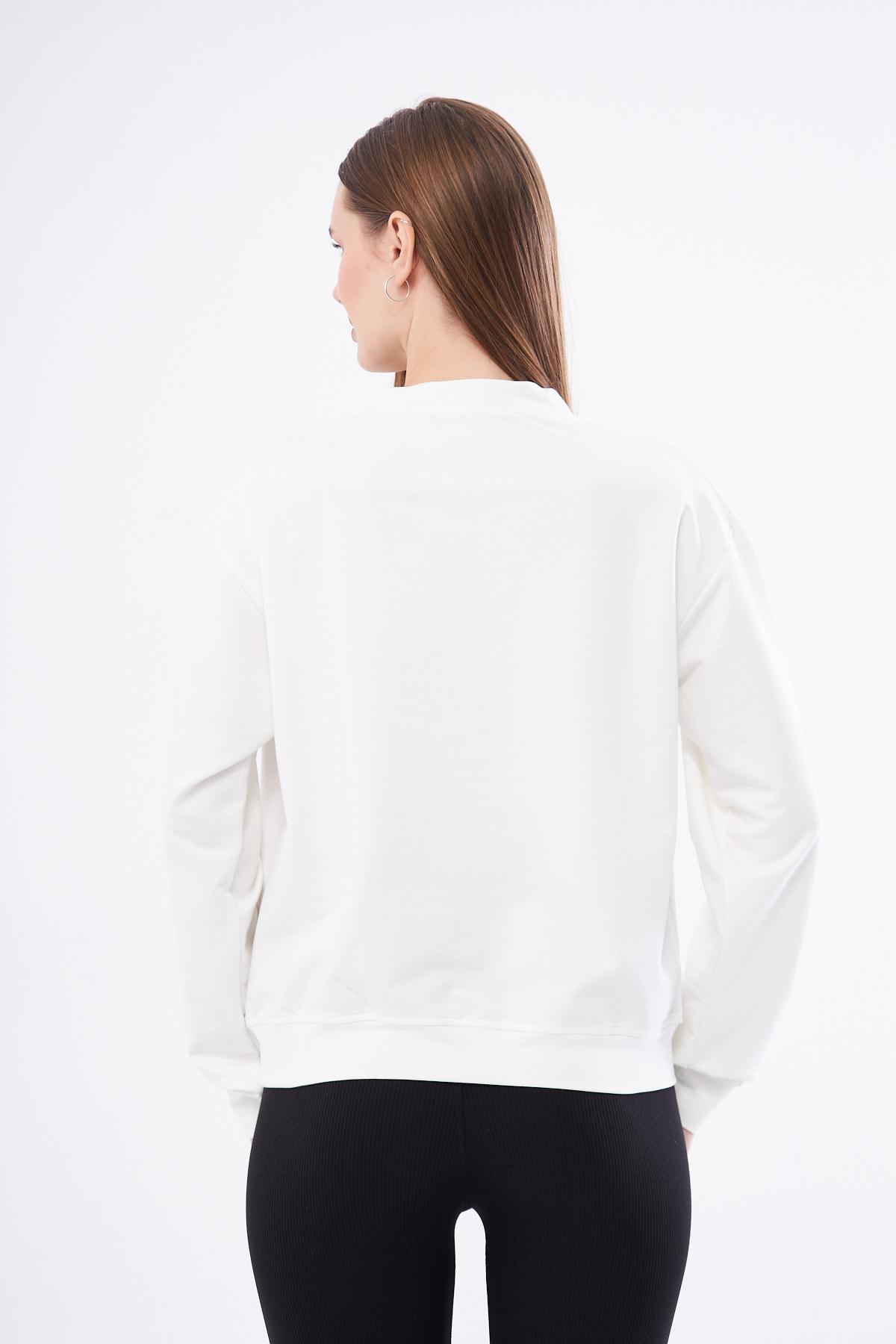 Women%20Basic%20Sweatshirt